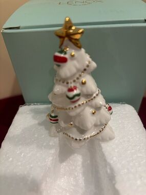 Lenox Christmas Tree Profile Popper **NIB.  Compatible with Nora Fleming bases.